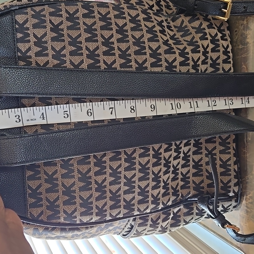 Michael Kors Jacquard Backpack Black/Tan - Picture 17 of 17